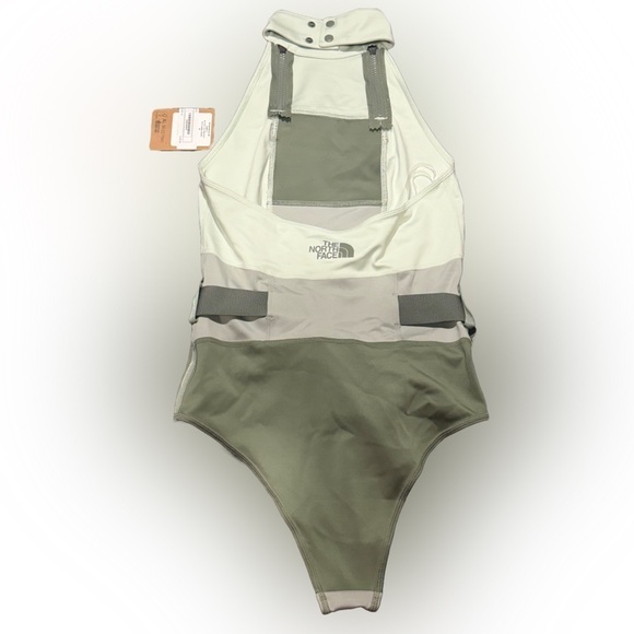 North Face bodysuit, one of a kind. - Picture 2 of 7